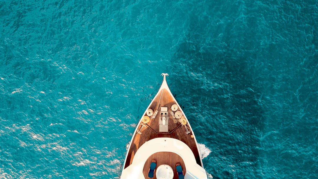 Navigating the World of Corporate Travel Management Services
